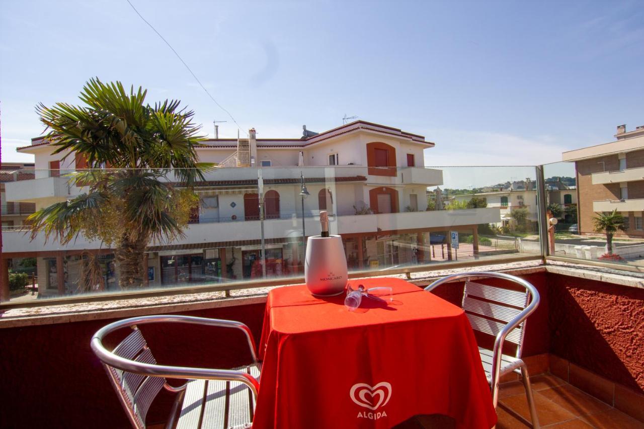 Casa Vacanze Gigli Нумана Екстериор снимка