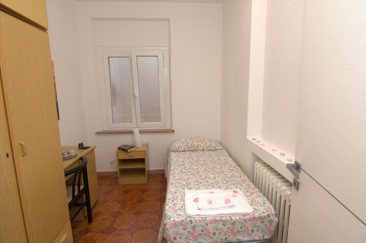 Casa Vacanze Gigli Нумана Екстериор снимка